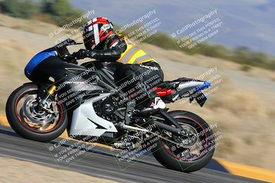 media/Feb-03-2024-SoCal Trackdays (Sat) [[767c60a41c]]/11-Turn 16 (2pm)/